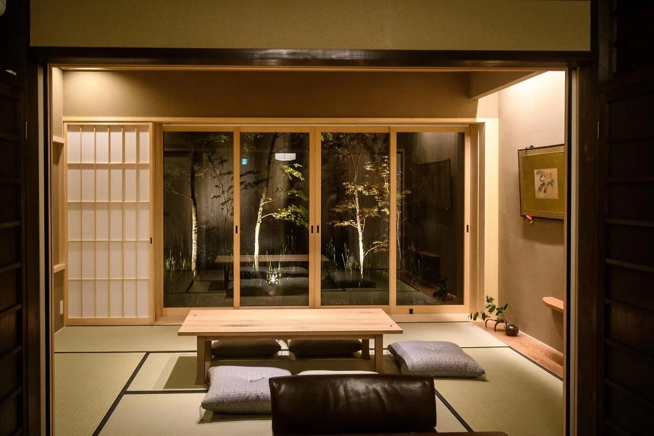 Miun Kinkaku-Ji Villa Kyoto Japan